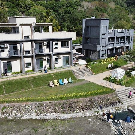 Antong Creekside Hot Spring Apartment Yuli Exterior photo